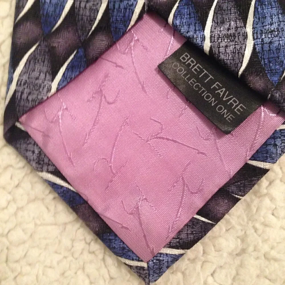 ‎Jimmy V -Brett Favre collection one 100% silk tie